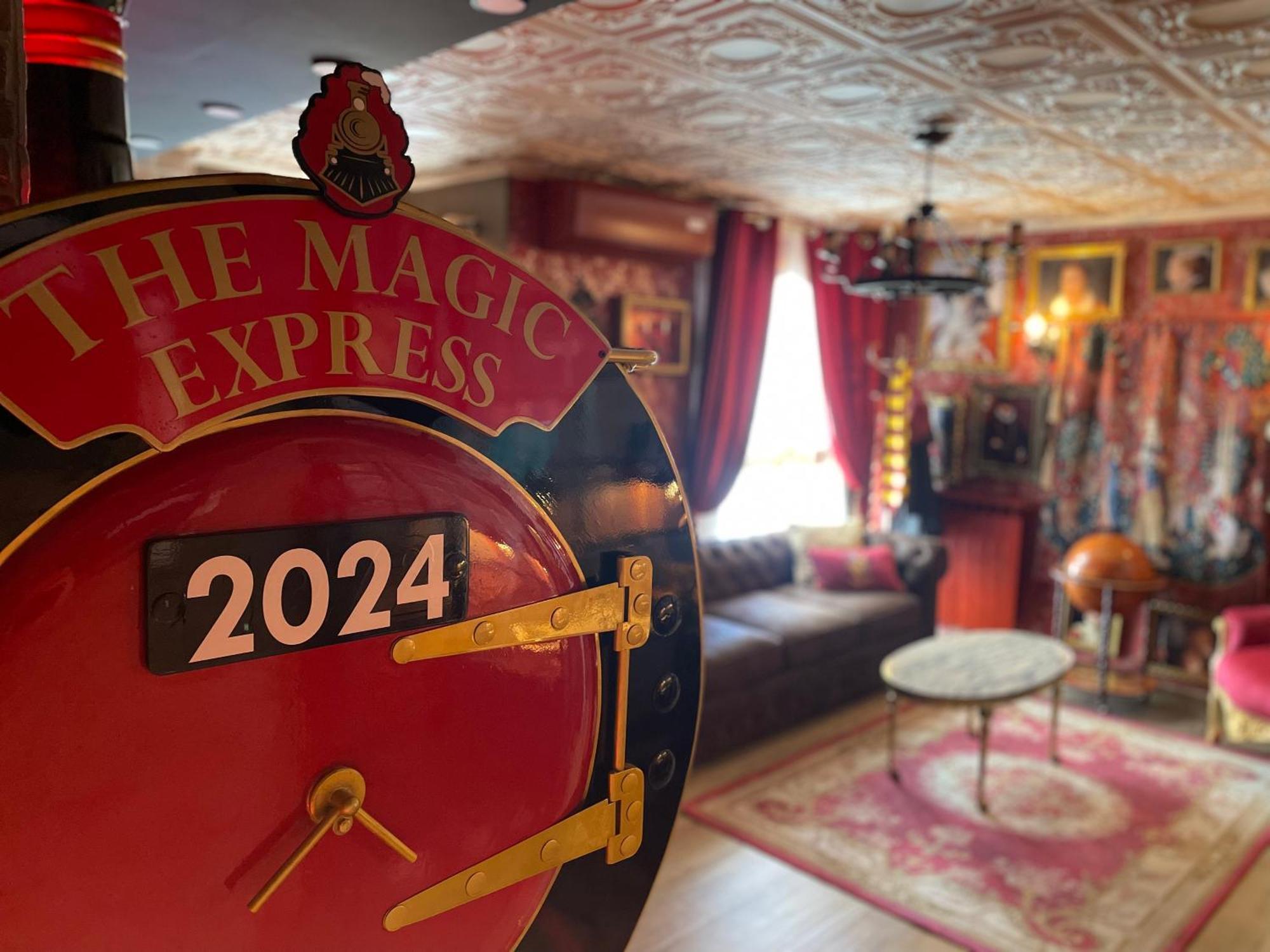 Apartamento Tematico "The Magic" Biescas  Eksteriør billede